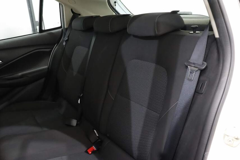 Foto do veículo CHEVROLET ONIX 1.0 FLEX LT MANUAL 2023 81.061 KM 67.990,00