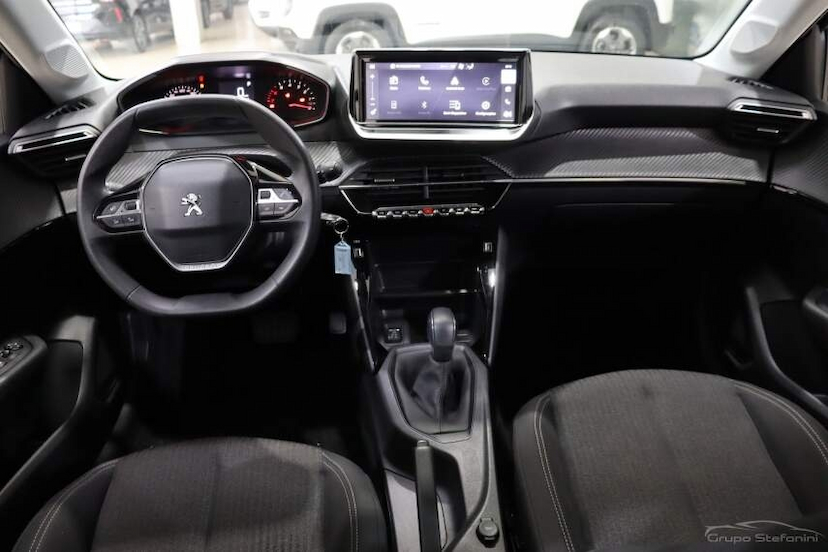 Foto do veículo PEUGEOT 208 1.6 16V FLEX ACTIVE AT6 2023 12.539 KM 79.990,00