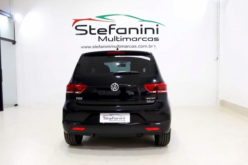 Foto do veículo VOLKSWAGEN FOX 1.6 MSI TOTAL FLEX CONNECT 4P I-MOTION 2019 67.227 KM 57.990,00