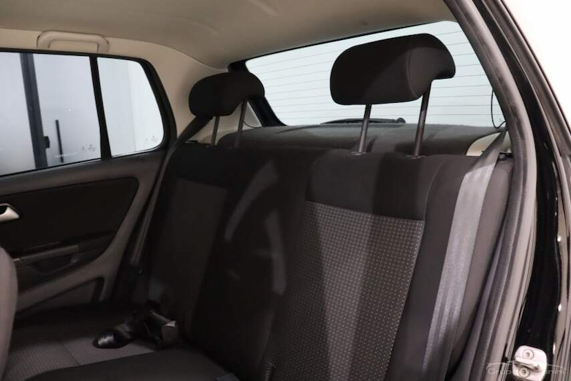 Foto do veículo VOLKSWAGEN FOX 1.6 MSI TOTAL FLEX CONNECT 4P I-MOTION 2019 67.227 KM 57.990,00