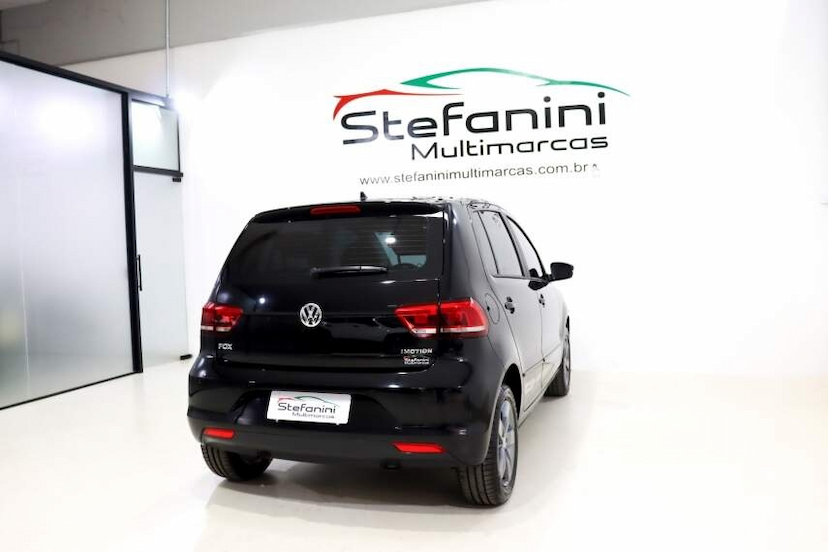 Foto do veículo VOLKSWAGEN FOX 1.6 MSI TOTAL FLEX CONNECT 4P I-MOTION 2019 67.227 KM 57.990,00