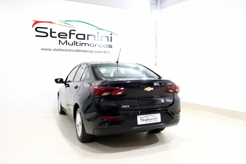 Foto do veículo CHEVROLET ONIX 1.0 TURBO FLEX PLUS LT AUTOMÁTICO 2021 48.709 KM 74.990,00