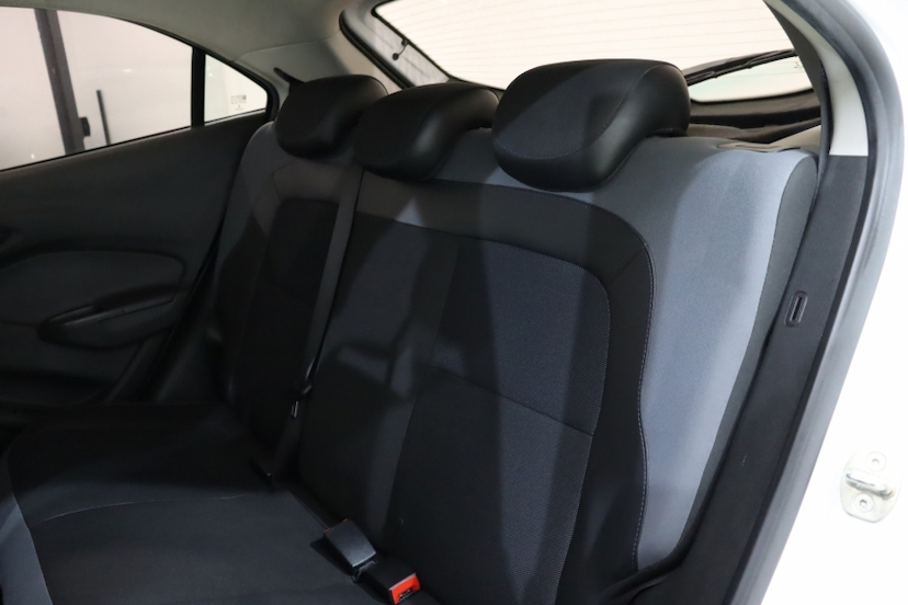 Foto do veículo CHEVROLET ONIX 1.4 MPFI ACTIV 8V FLEX 4P MANUAL 2019 74.236 KM 66.990,00