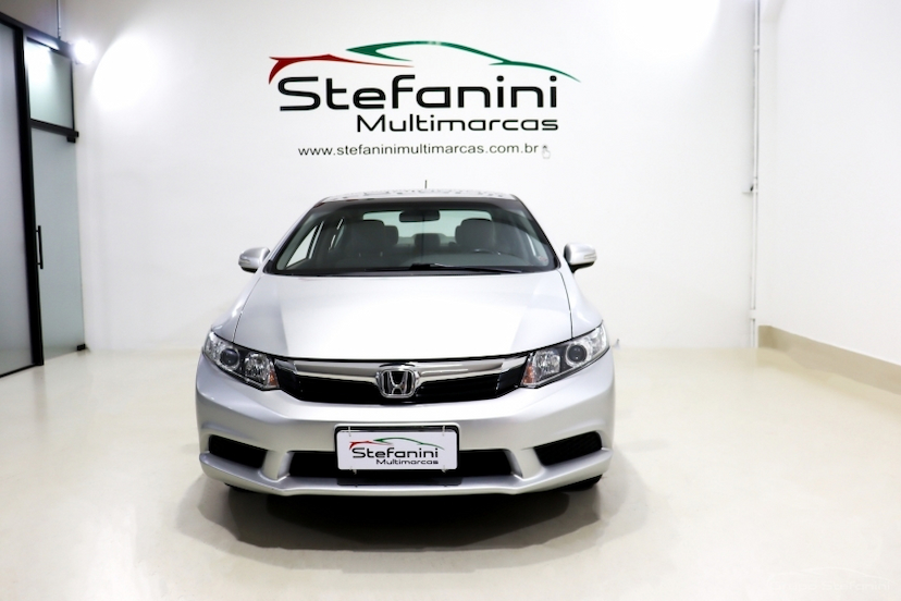 Foto do veículo HONDA CIVIC 1.8 LXL 16V FLEX 4P MANUAL 2013 97.327 KM 65.990,00