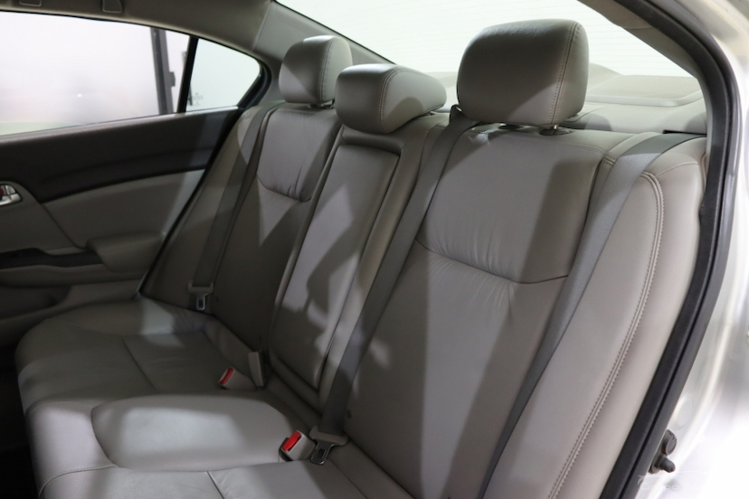 Foto do veículo HONDA CIVIC 1.8 LXL 16V FLEX 4P MANUAL 2013 97.327 KM 65.990,00