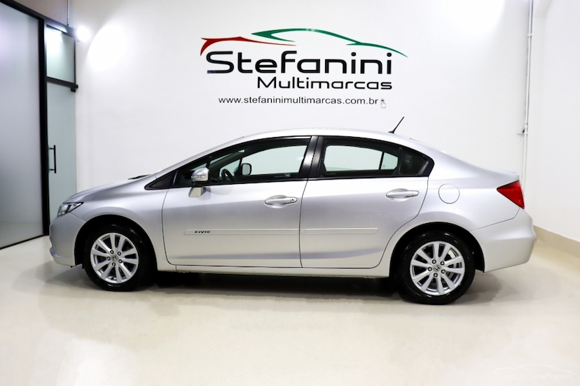 Foto do veículo HONDA CIVIC 1.8 LXL 16V FLEX 4P MANUAL 2013 97.327 KM 65.990,00