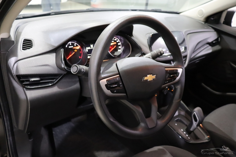 Foto do veículo CHEVROLET ONIX 1.0 TURBO FLEX AUTOMÁTICO 2022 43.942 KM 70.990,00