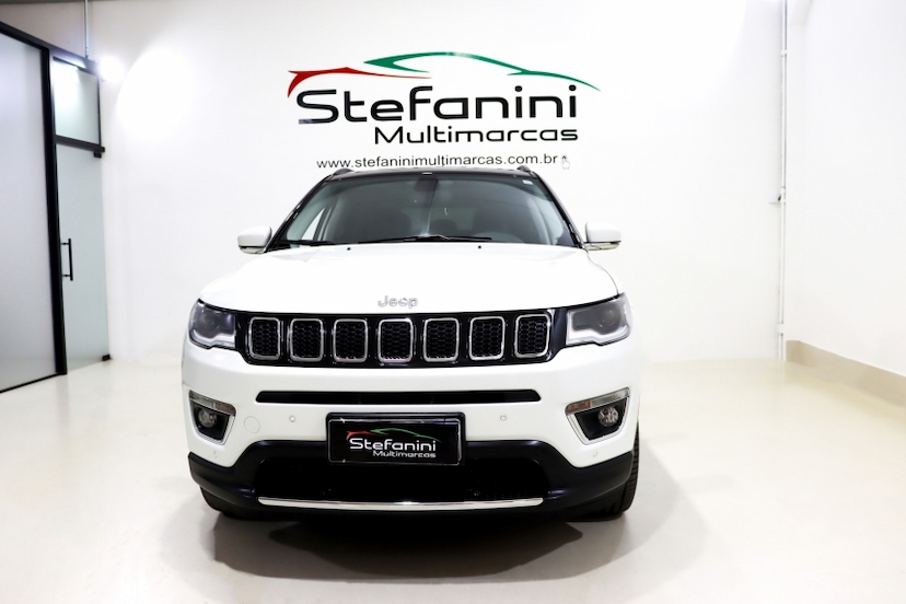 Foto do veículo JEEP COMPASS 2.0 16V FLEX LIMITED AUTOMÁTICO 2020 47.306 KM 112.990,00