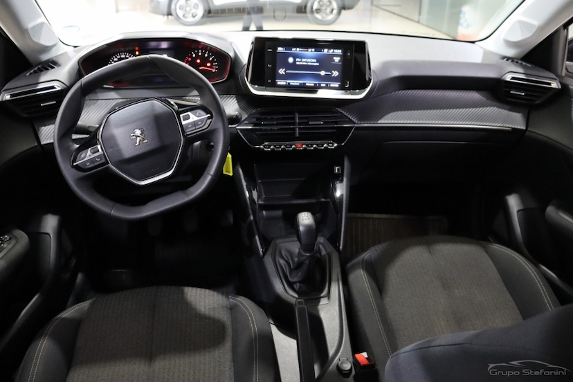 Foto do veículo PEUGEOT 208 1.6 16V FLEX LIKE MANUAL 2021 74.460 KM 55.990,00
