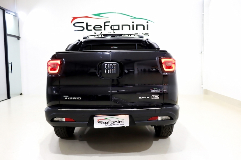 Foto do veículo FIAT TORO 2.0 16V TURBO DIESEL RANCH 4WD AT9 2024 22.591 KM 174.990,00