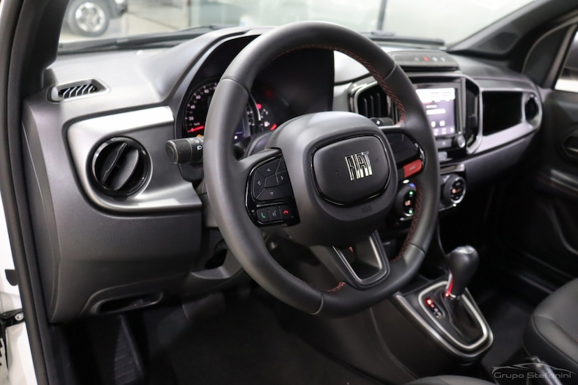 Foto do veículo FIAT STRADA 1.0 TURBO 200 FLEX ULTRA CD CVT 2024 3.458 KM 126.990,00