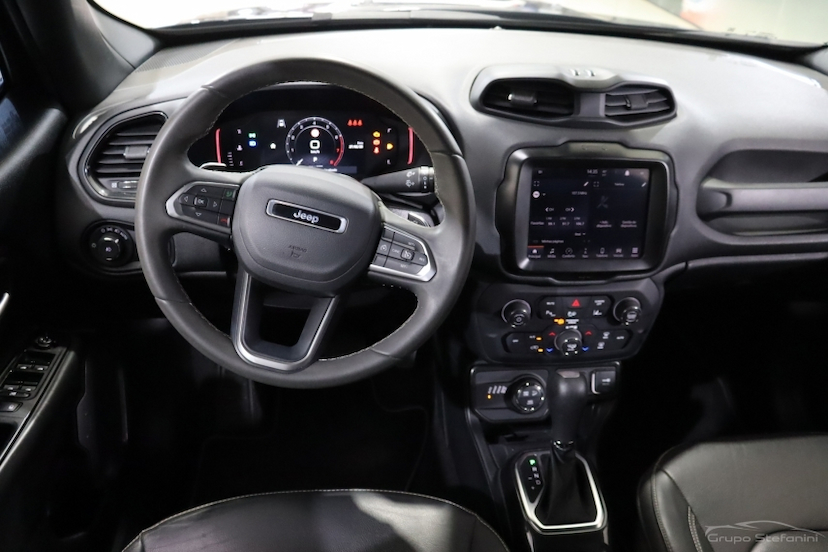 Foto do veículo JEEP RENEGADE 1.3 T270 TURBO FLEX S 4X4 AT9 2022 46.703 KM 118.990,00