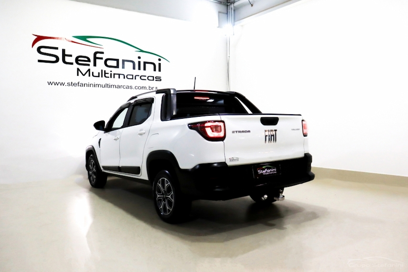 Foto do veículo FIAT STRADA 1.3 FIREFLY FLEX VOLCANO CD MANUAL 2021 35.964 KM 96.990,00