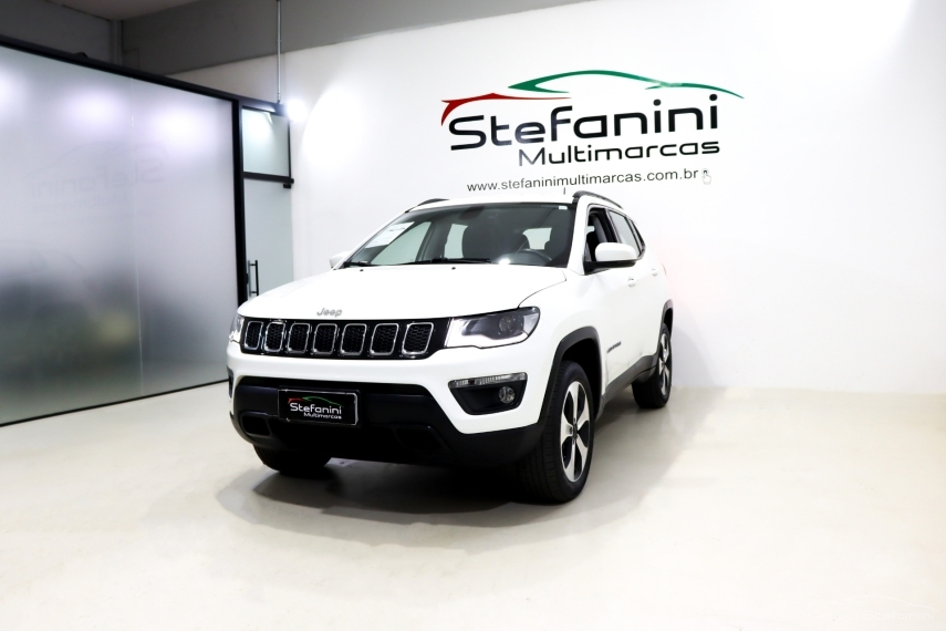 Foto do veículo JEEP COMPASS 2.0 16V DIESEL LONGITUDE 4X4 AUTOMÁTICO 2018/2018 68.913 KM R$ 101.990,00
