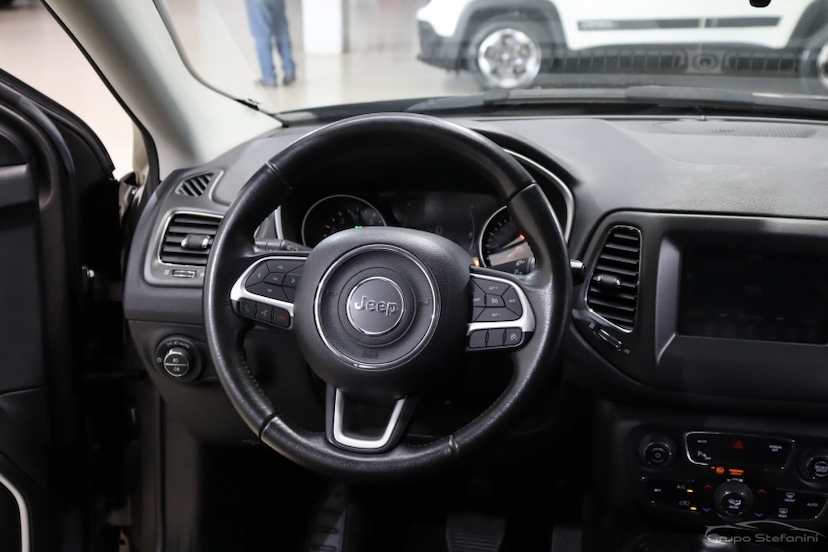 Foto do veículo JEEP COMPASS 2.0 16V FLEX SPORT AUTOMÁTICO 2021 70.971 KM 100.990,00
