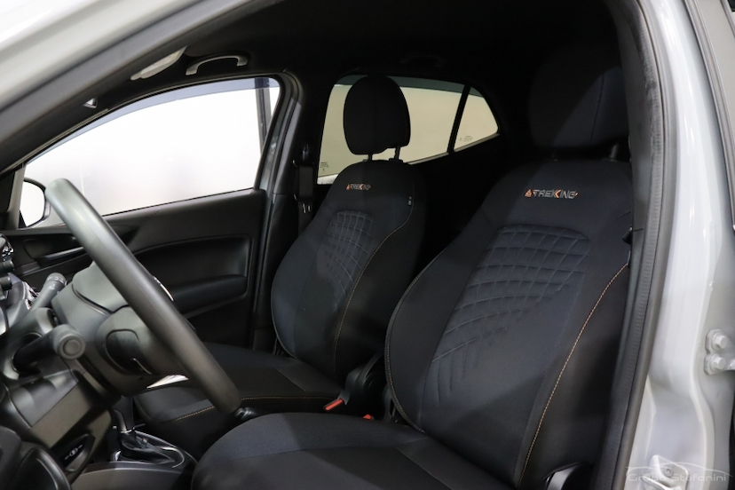 Foto do veículo FIAT ARGO 1.3 FIREFLY FLEX TREKKING CVT 2023 30.264 KM 87.990,00