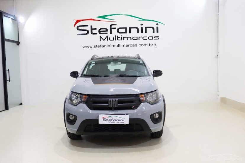 Foto do veículo FIAT MOBI 1.0 EVO FLEX TREKKING MANUAL 2023 977 KM 69.990,00