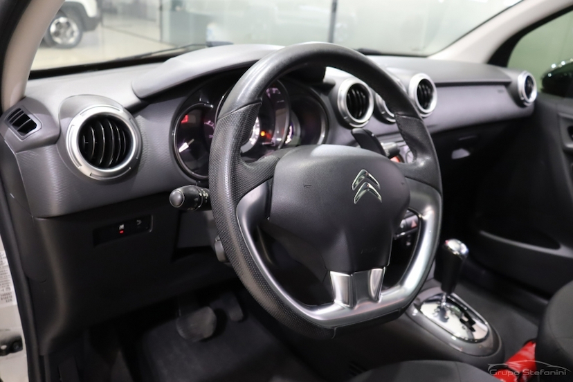 Foto do veículo CITROËN C3 1.6 EXCLUSIVE 16V FLEX 4P AUTOMÁTICO 2016 89.532 KM 47.990,00
