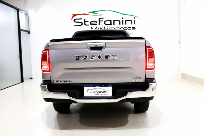 Foto do veículo RAM RAMPAGE 2.0 TURBO DIESEL LARAMIE 4X4 AUTOMÁTICO 2024 17.320 KM 214.990,00