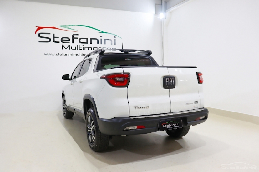 Foto do veículo FIAT TORO 2.0 16V TURBO DIESEL FREEDOM 4WD AT9 2022 92.085 KM 119.490,00