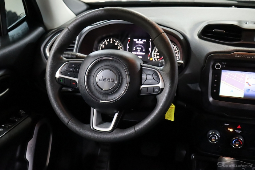 Foto do veículo JEEP RENEGADE 1.8 16V FLEX SPORT 4P AUTOMÁTICO 2020 53.160 KM 76.990,00