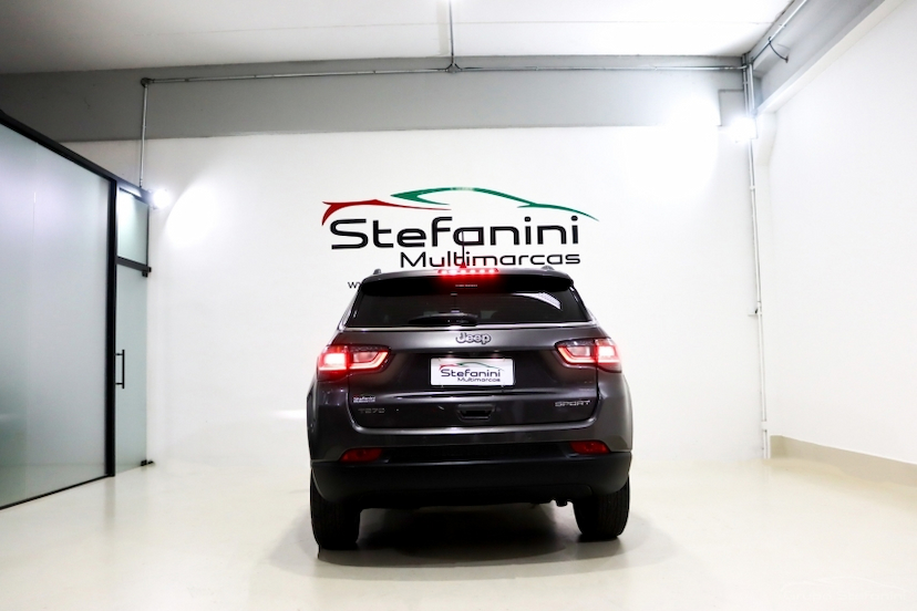 Foto do veículo JEEP COMPASS 1.3 T270 TURBO FLEX SPORT AT6 2022 76.461 KM 108.990,00