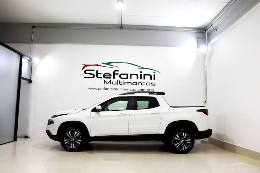 Foto do veículo FIAT TORO 2.0 16V TURBO DIESEL FREEDOM 4WD AT9 2022 66.816 KM 121.990,00