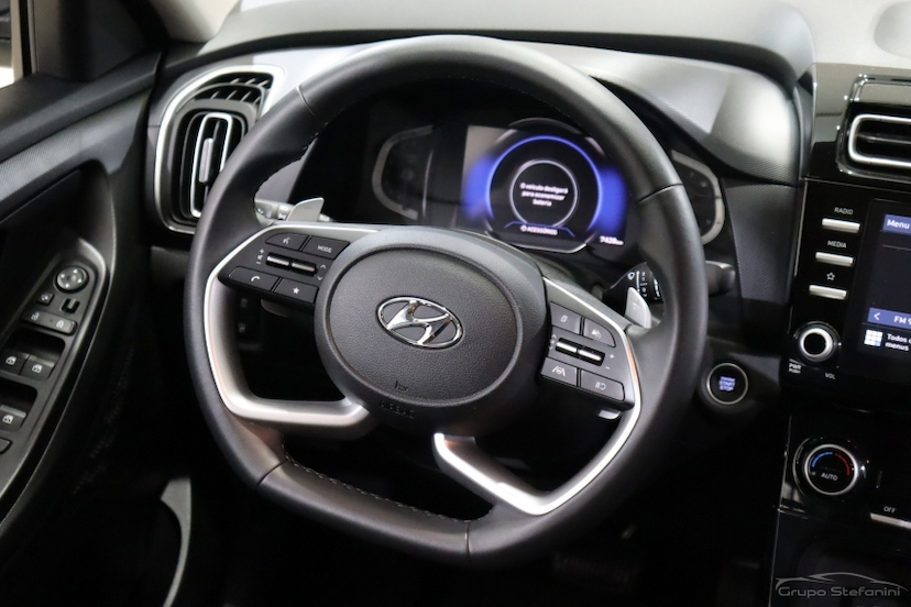 Foto do veículo HYUNDAI CRETA 1.0 TGDI FLEX LIMITED AUTOMÁTICO 2025 7.428 KM 136.990,00
