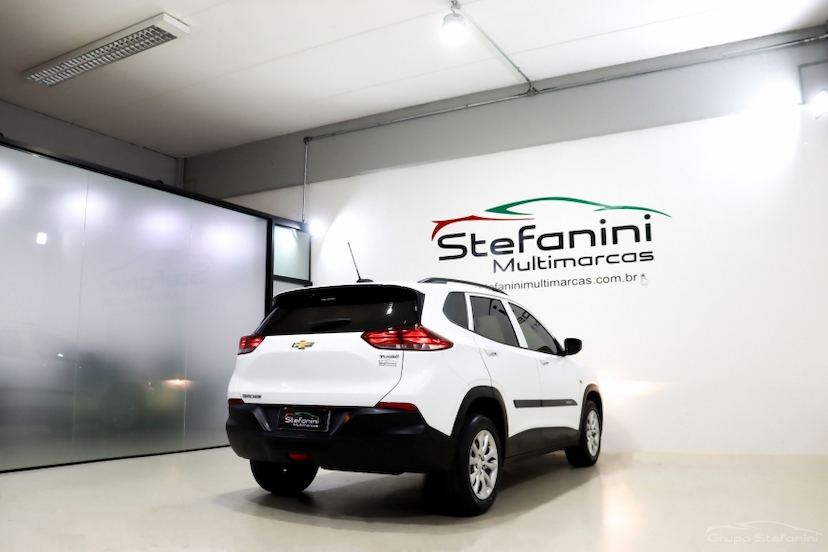 Foto do veículo CHEVROLET TRACKER 1.0 TURBO FLEX AUTOMÁTICO 2021 70.931 KM 90.990,00