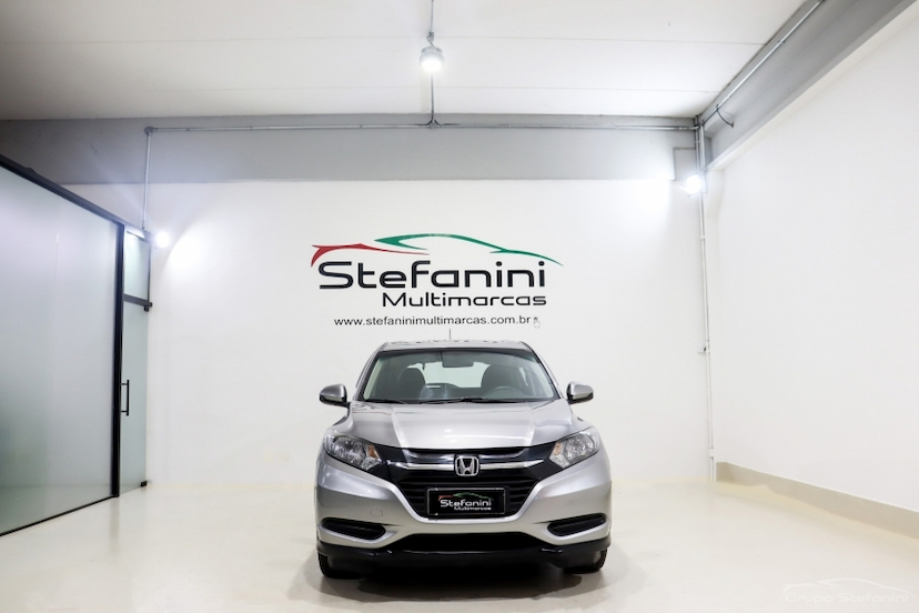 Foto do veículo HONDA HR-V 1.8 16V FLEX LX 4P AUTOMÁTICO 2016 102.725 KM 76.990,00