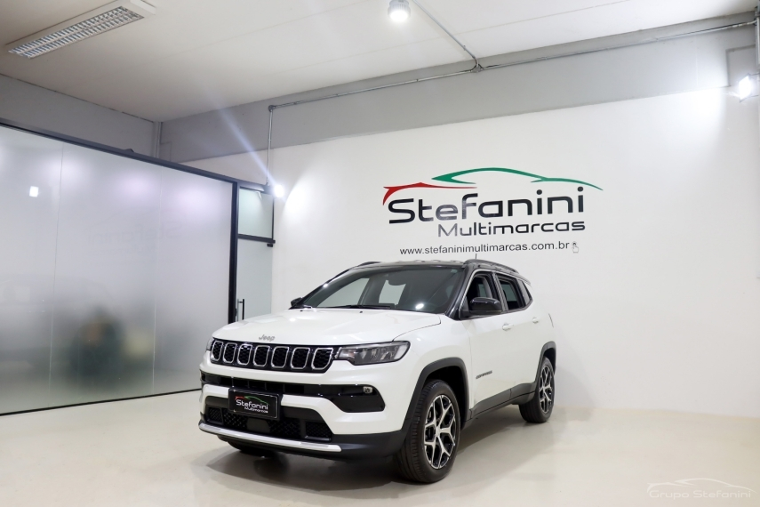 Foto do veículo JEEP COMPASS 1.3 T270 TURBO FLEX LONGITUDE AT6 2024/2025 6.010 KM R$ 176.990,00
