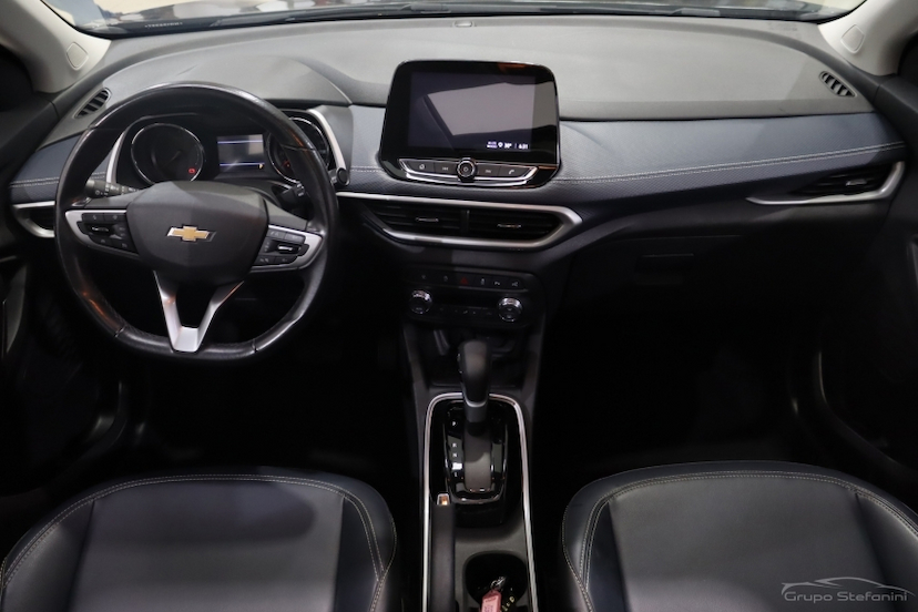Foto do veículo CHEVROLET TRACKER 1.2 TURBO FLEX PREMIER AUTOMÁTICO 2022 108.672 KM 110.990,00