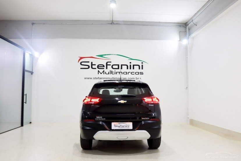 Foto do veículo CHEVROLET TRACKER 1.2 TURBO FLEX PREMIER AUTOMÁTICO 2022 108.672 KM 110.990,00