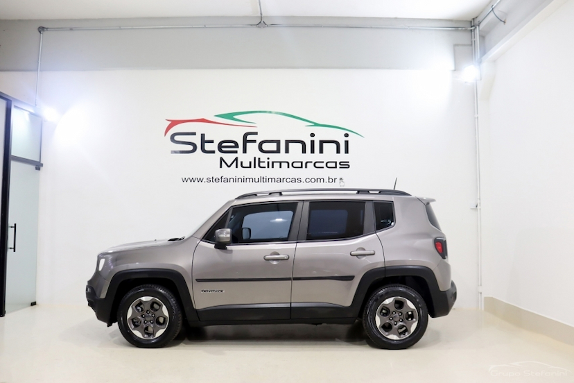 Foto do veículo JEEP RENEGADE 1.8 16V FLEX 4P AUTOMÁTICO 2021 32.600 KM 77.990,00