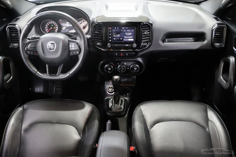 Foto do veículo FIAT TORO 2.0 16V TURBO DIESEL ULTRA 4WD AT9 2021 49.206 KM 127.990,00