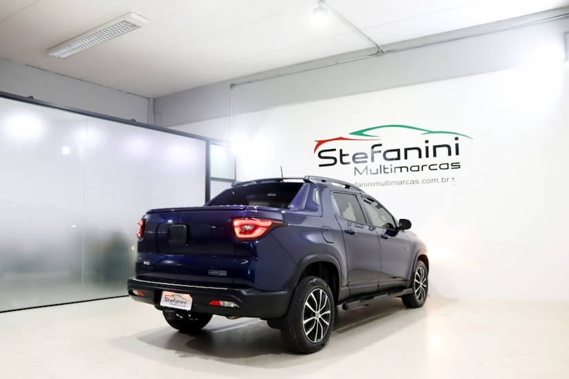 Foto do veículo FIAT TORO 2.0 16V TURBO DIESEL ULTRA 4WD AT9 2021 49.206 KM 127.990,00