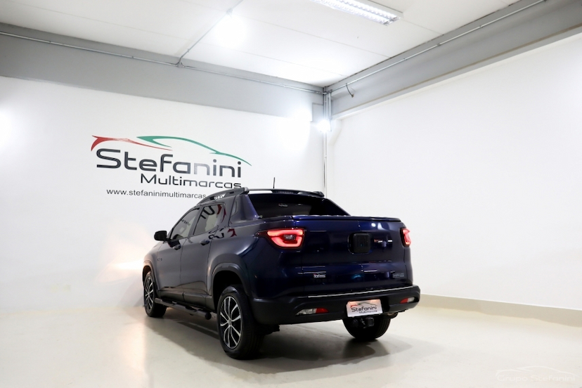 Foto do veículo FIAT TORO 2.0 16V TURBO DIESEL ULTRA 4WD AT9 2021 49.206 KM 127.990,00