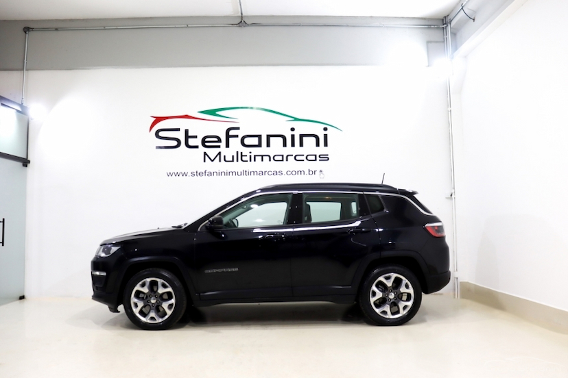 Foto do veículo JEEP COMPASS 2.0 16V FLEX LONGITUDE AUTOMÁTICO 2020 84.368 KM 95.990,00