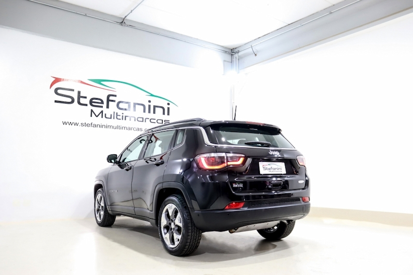 Foto do veículo JEEP COMPASS 2.0 16V FLEX LONGITUDE AUTOMÁTICO 2020 84.368 KM 95.990,00