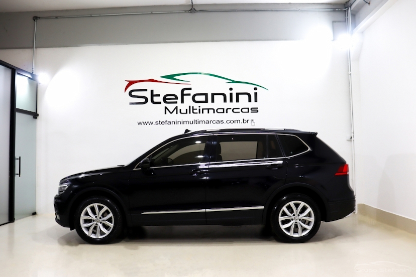 Foto do veículo VOLKSWAGEN TIGUAN 1.4 250 TSI TOTAL FLEX ALLSPACE COMFORTLINE TIPTRONIC 2018 111.878 KM 107.990,00