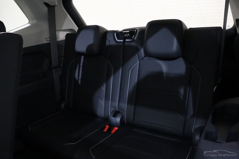 Foto do veículo VOLKSWAGEN TIGUAN 1.4 250 TSI TOTAL FLEX ALLSPACE COMFORTLINE TIPTRONIC 2018 111.878 KM 107.990,00