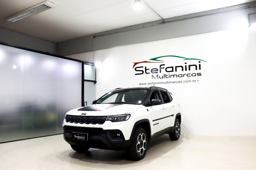 Foto do veículo JEEP COMPASS 2.0 TD350 TURBO DIESEL TRAILHAWK AT9 2022 38.175 KM 157.990,00