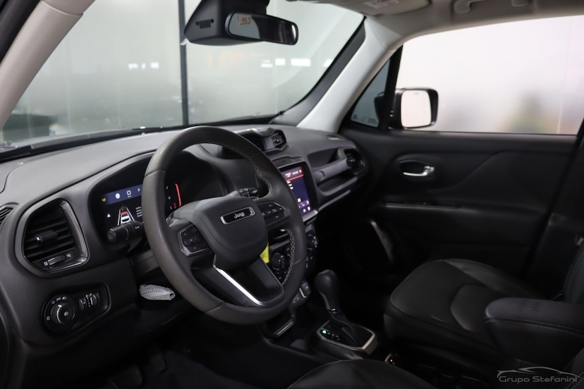 Foto do veículo JEEP RENEGADE 1.3 T270 TURBO FLEX LONGITUDE AT6 2022 21.054 KM 106.990,00