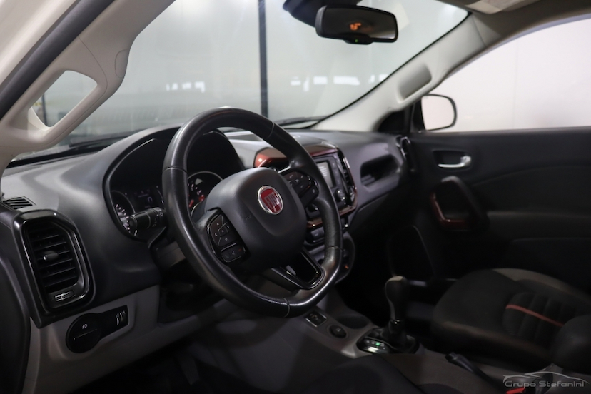 Foto do veículo FIAT TORO 2.4 16V MULTIAIR FLEX FREEDOM AT9 2018 77.628 KM 87.990,00