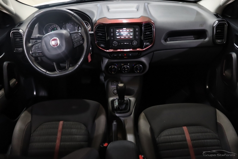 Foto do veículo FIAT TORO 2.4 16V MULTIAIR FLEX FREEDOM AT9 2018 77.628 KM 87.990,00