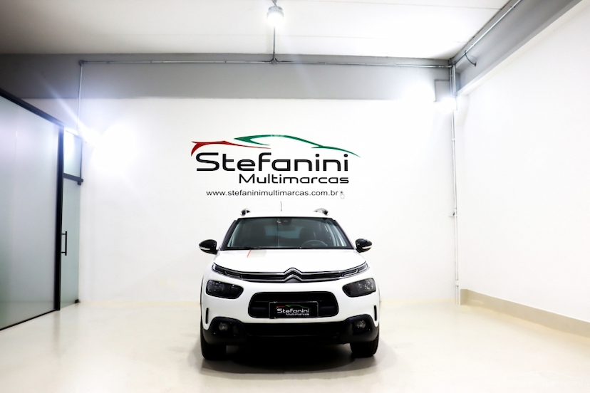 Foto do veículo CITROËN C4 CACTUS 1.6 THP FLEX NOIR EAT6 2024 3.832 KM 114.990,00