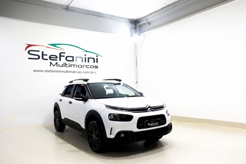 Foto do veículo CITROËN C4 CACTUS 1.6 THP FLEX NOIR EAT6 2024 3.832 KM 114.990,00