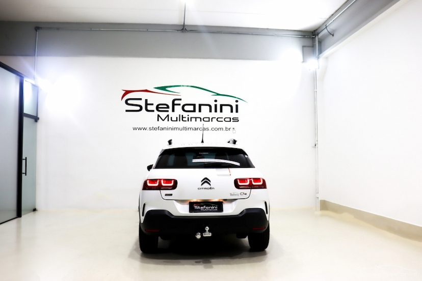 Foto do veículo CITROËN C4 CACTUS 1.6 THP FLEX NOIR EAT6 2024 3.832 KM 114.990,00