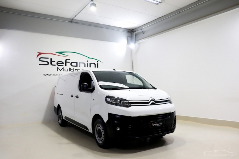Foto do veículo CITROËN JUMPY 1.6 BLUEHDI DIESEL FURGÃO PACK MANUAL 2021 38.296 KM 131.990,00