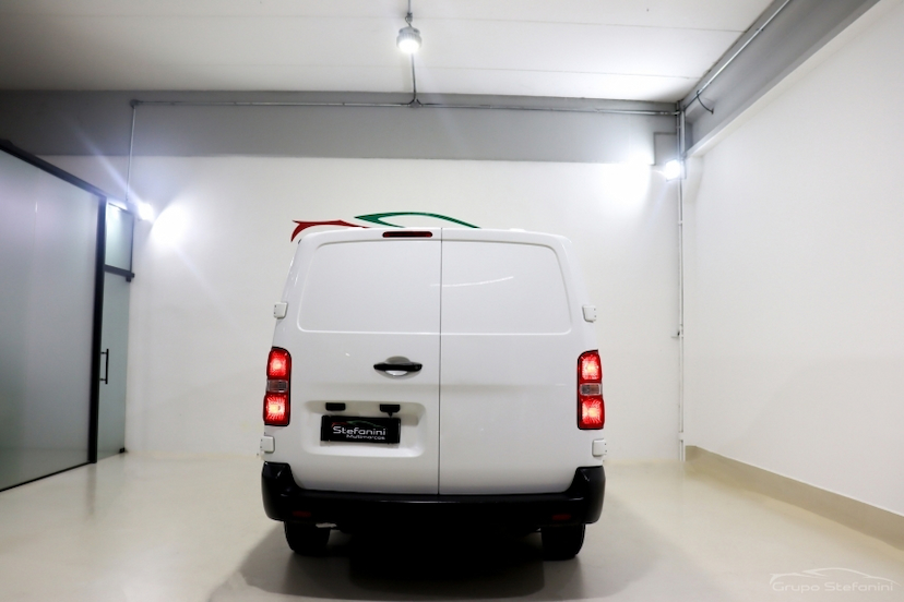 Foto do veículo CITROËN JUMPY 1.6 BLUEHDI DIESEL FURGÃO PACK MANUAL 2021 38.296 KM 131.990,00